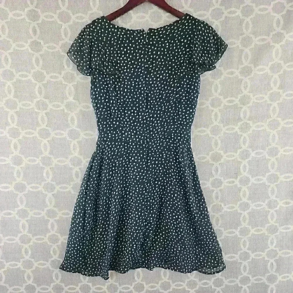 NWT Sm Wardrobe Ruffle Tied Waist Short Sleeve Chiffon Mini Dress M - Picture 2 of 9